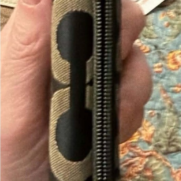 Coach Signature Patterned Wallet - Picture 3 of 3